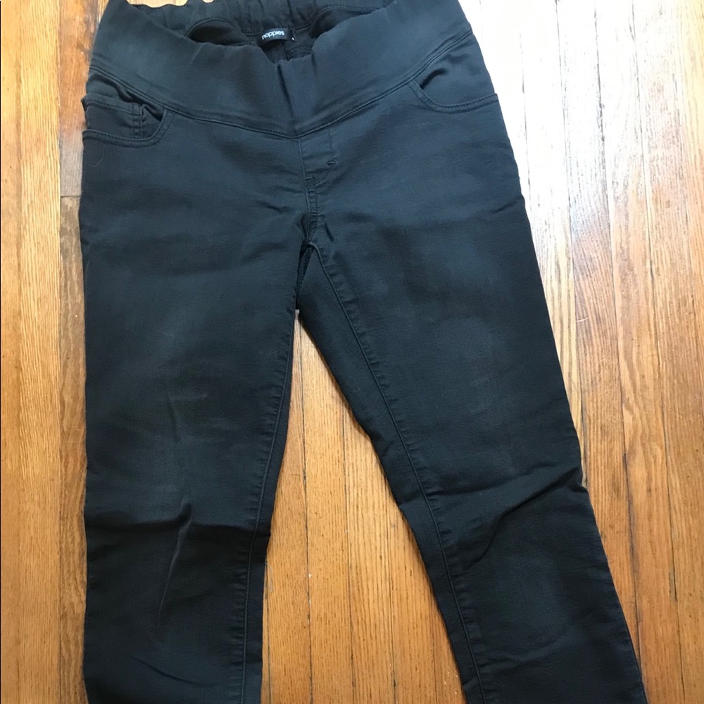 Black maternity skinny jeans
